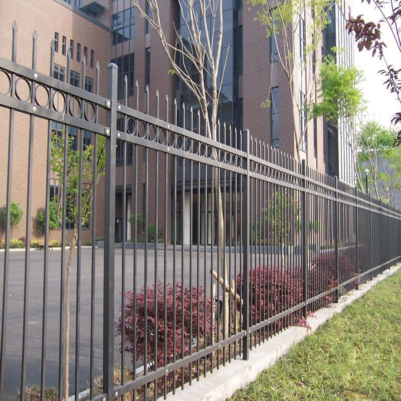 广州学校栏杆 项目部工业园栅栏定做 铁艺护栏厂家现货供应