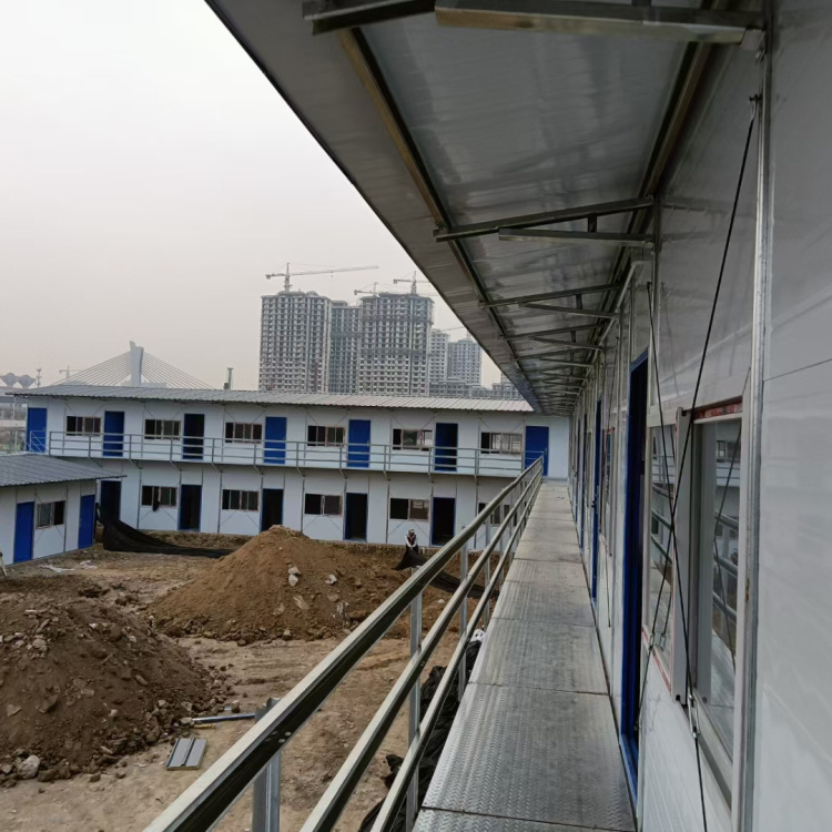 盛元  集装箱活动板房 防火抗震活动板房 内置设备舒适温馨可住人