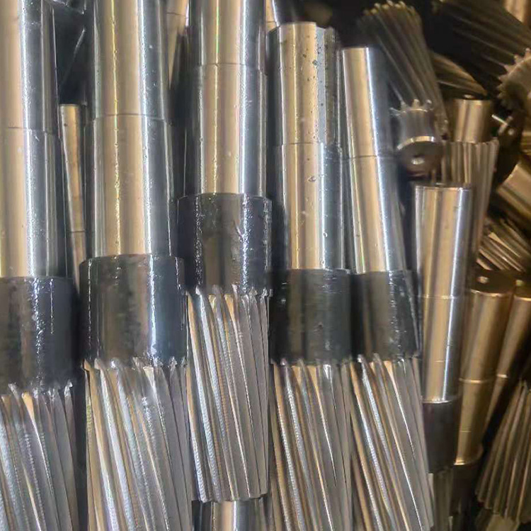 加工定做 齿轮轴 多种型号 齿轮轴 花键轴 量大均可来电咨询