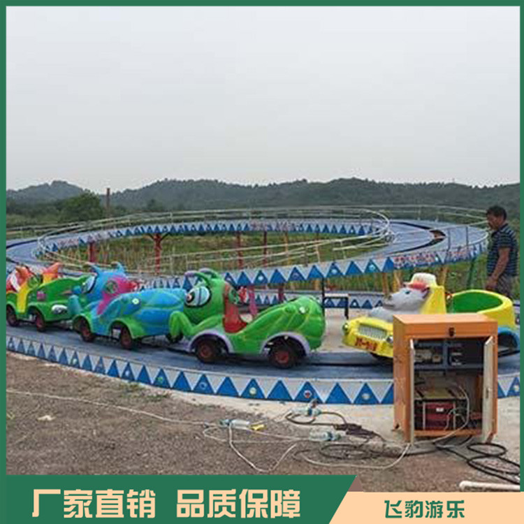 儿童太空穿梭游乐 新型太空穿梭 外形美观 孩子喜欢