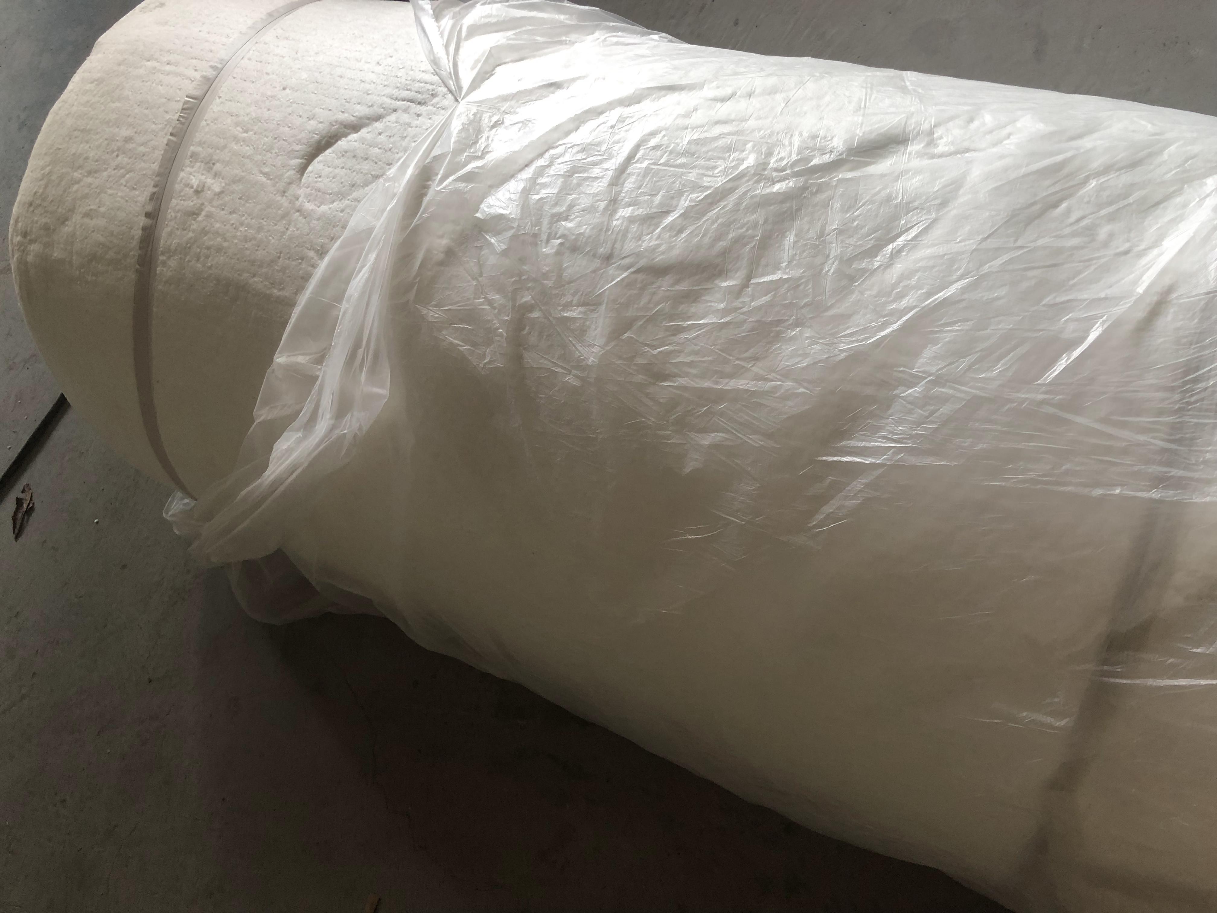 电炉隔热毡销售 隔热陶瓷纤维毡生产 伊索 国标陶瓷纤维毯生产厂家 西藏热销