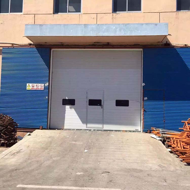 工业提升门 铸盾 工业提升门厂家 可定制 厂家批发 仓库专用