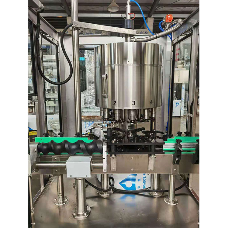 白酒灌装机 定量灌装机 全自动智能控制 不溢酒