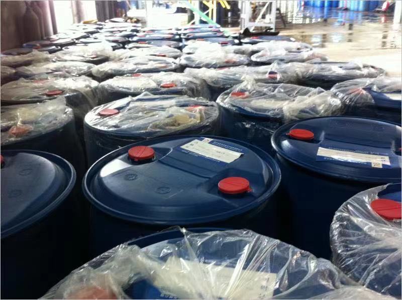 供应九成新200L塑料桶 200L塑料化工桶 塑料桶200公斤