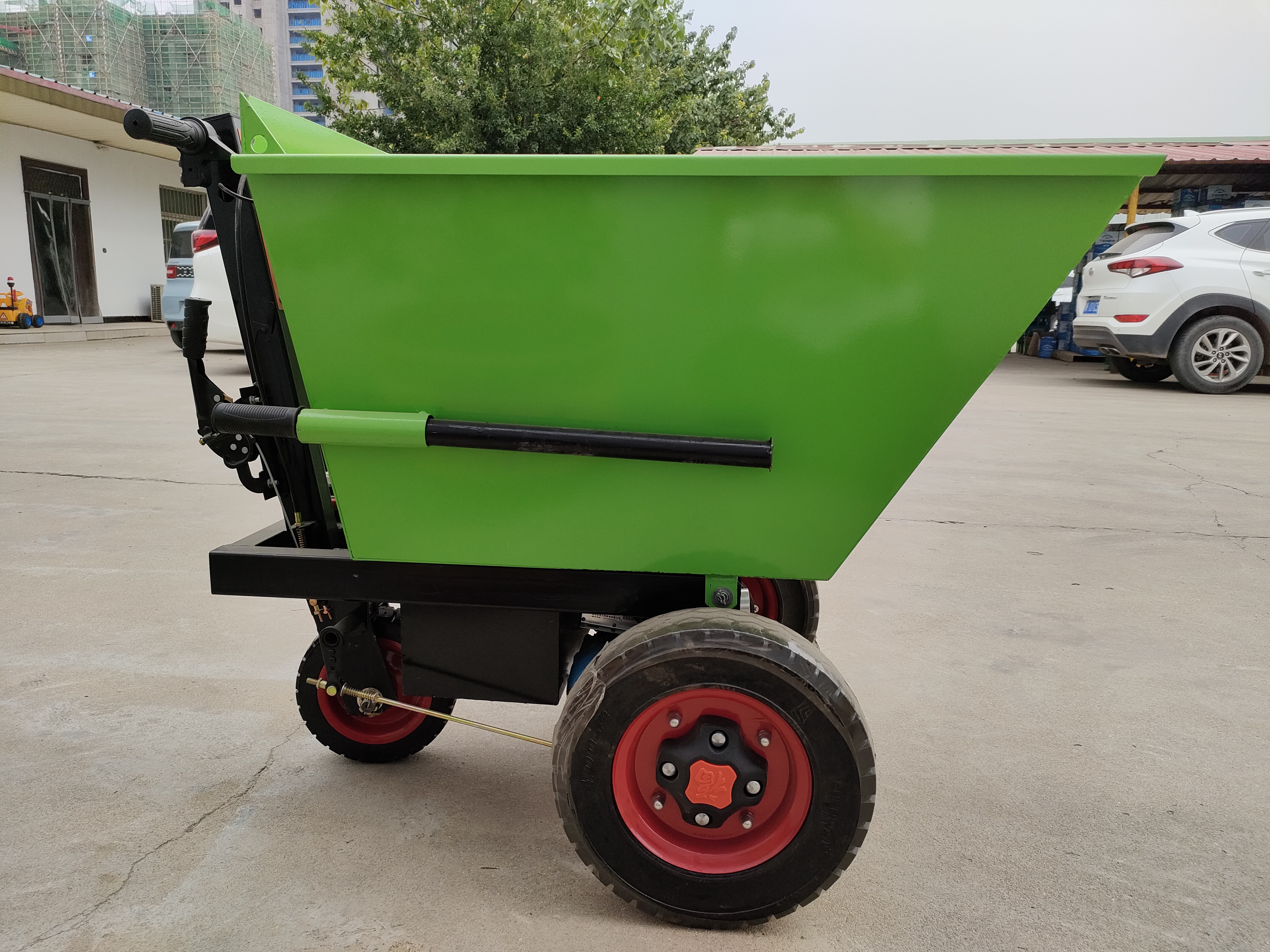 河南厂家 出售 电动手推灰斗车加重款 工程用 电动工程车
