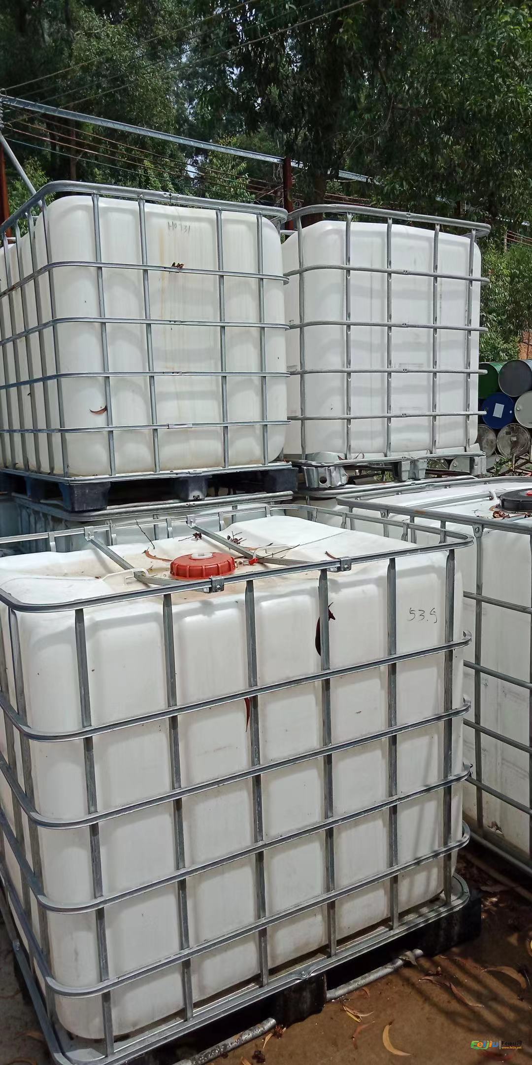 现货出售IBC塑料吨桶 大容量1000升化工方形集装桶 铁架带盖水桶