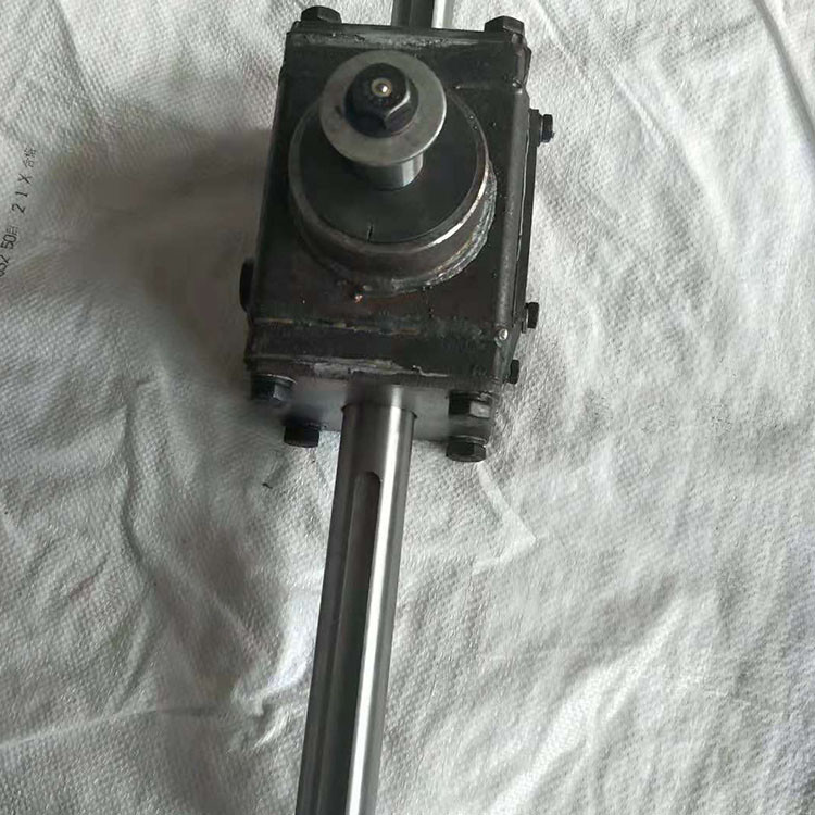 厂家生产 直角齿轮换向箱 十字转向机 变速箱批发