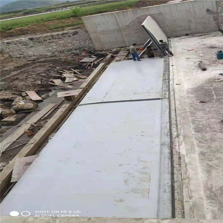 河道液压翻板供应 升降坝 瑞鑫水工