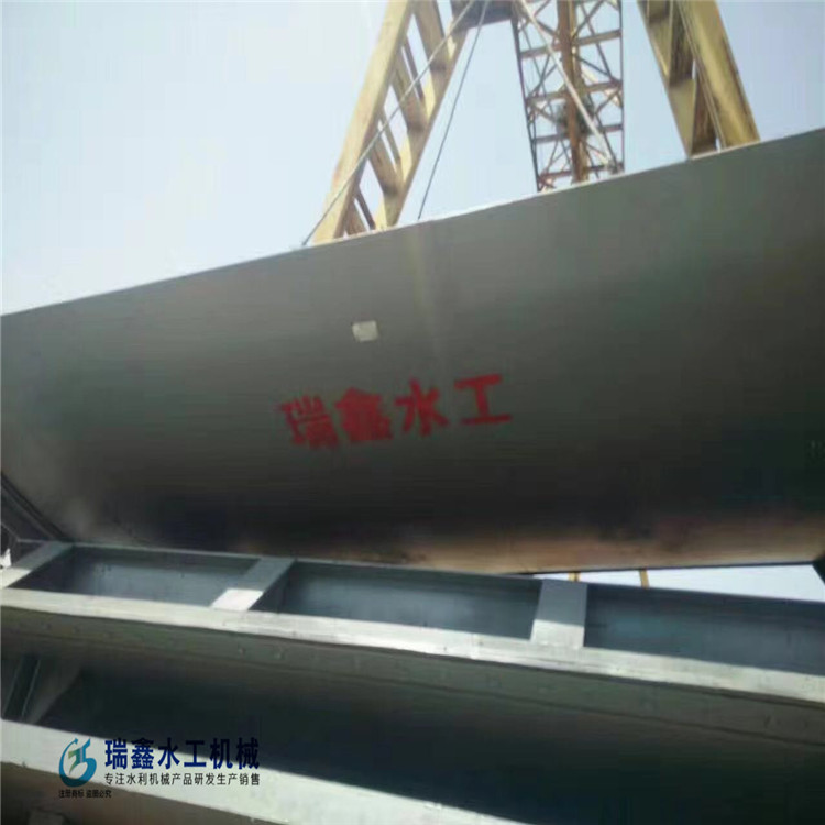 液压钢坝可定制 液压钢坝闸门 瑞鑫水工