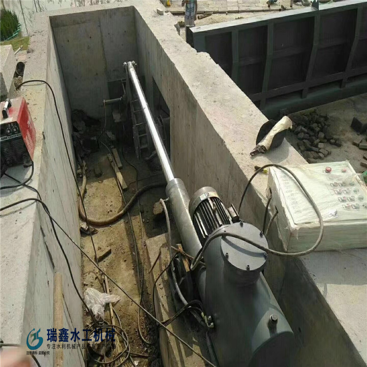拱坝水利自控翻板闸门按需定制 水坝止水闸门启闭机 瑞鑫水工