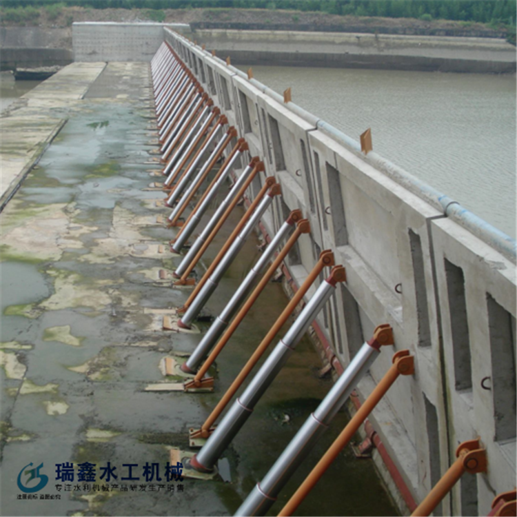 底横轴翻板门现货 水利油压闸门 瑞鑫水工