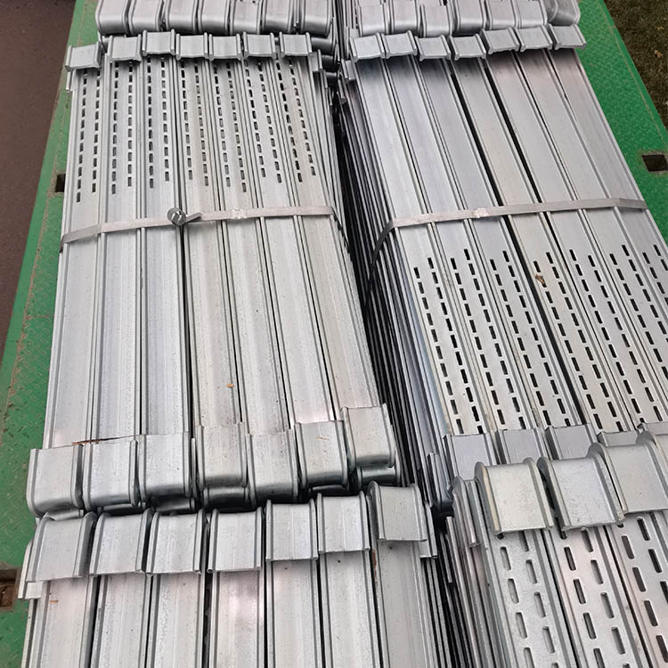 常年供应 新型方柱扣紧固件 建筑镀锌刷漆方圆扣 方柱扣