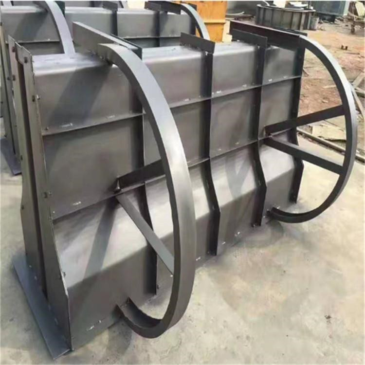 隔离墩钢模具价格 公路隔离墩模具  道路隔离墩模具 致宏支持定制