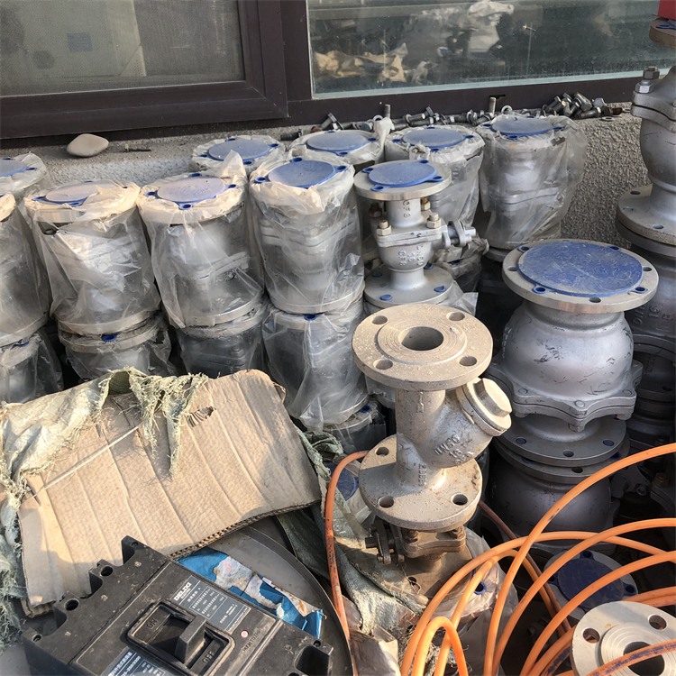 出售新旧不锈钢304球阀 截止阀 闸阀 蝶阀