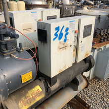 二手50万大卡螺制冷机 水冷低温机组