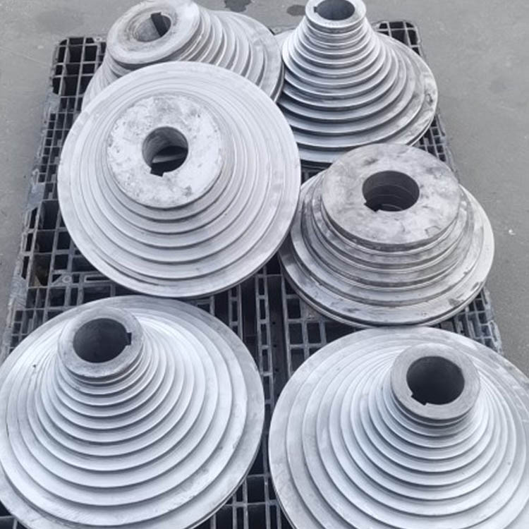 现货供应 水箱拉丝机设备 合金宝塔轮拉丝机 拉丝机水箱塔轮合金 欢迎咨询