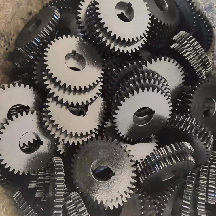 斜齿轮 齿轮轴 铸钢齿轮 圆柱齿轮 工业齿轮 工业非标齿轮 金恒制造 金恒生产