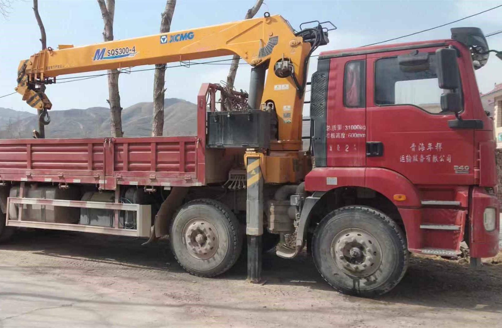永福县大型吊车出租 永福县16-350吨吊车租赁 设备搬迁搬运