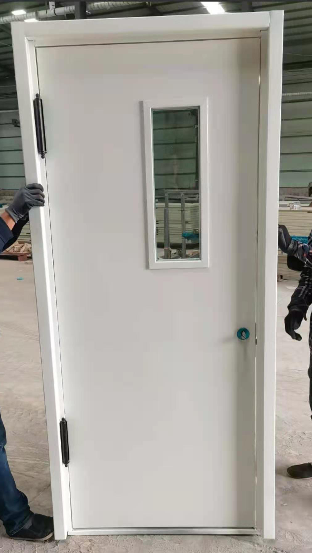 现货供应 不锈钢自由门 家用钢质自由门 规格型号多样 欢迎来电订购