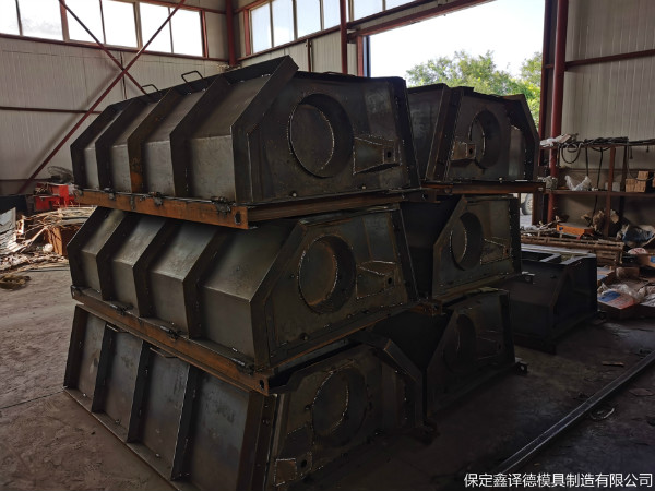 挡墙砌块模具厂家销售，护坡砌块模具价格优惠