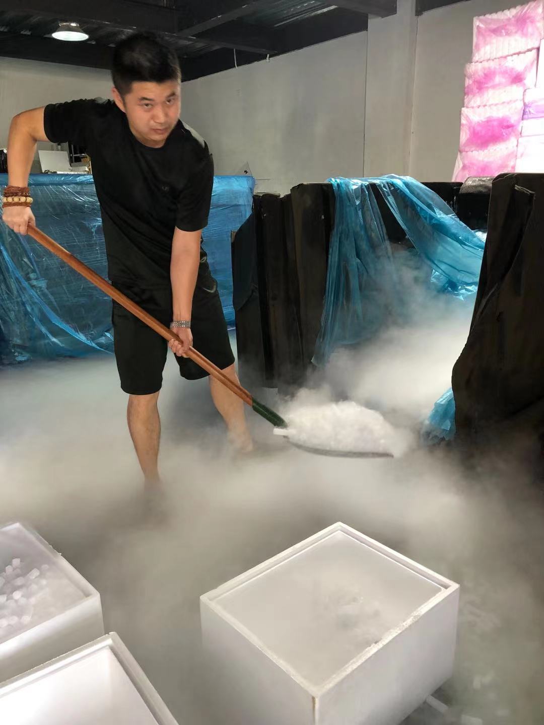 许昌干冰公司156O1832581颗粒粉末块状干冰电话