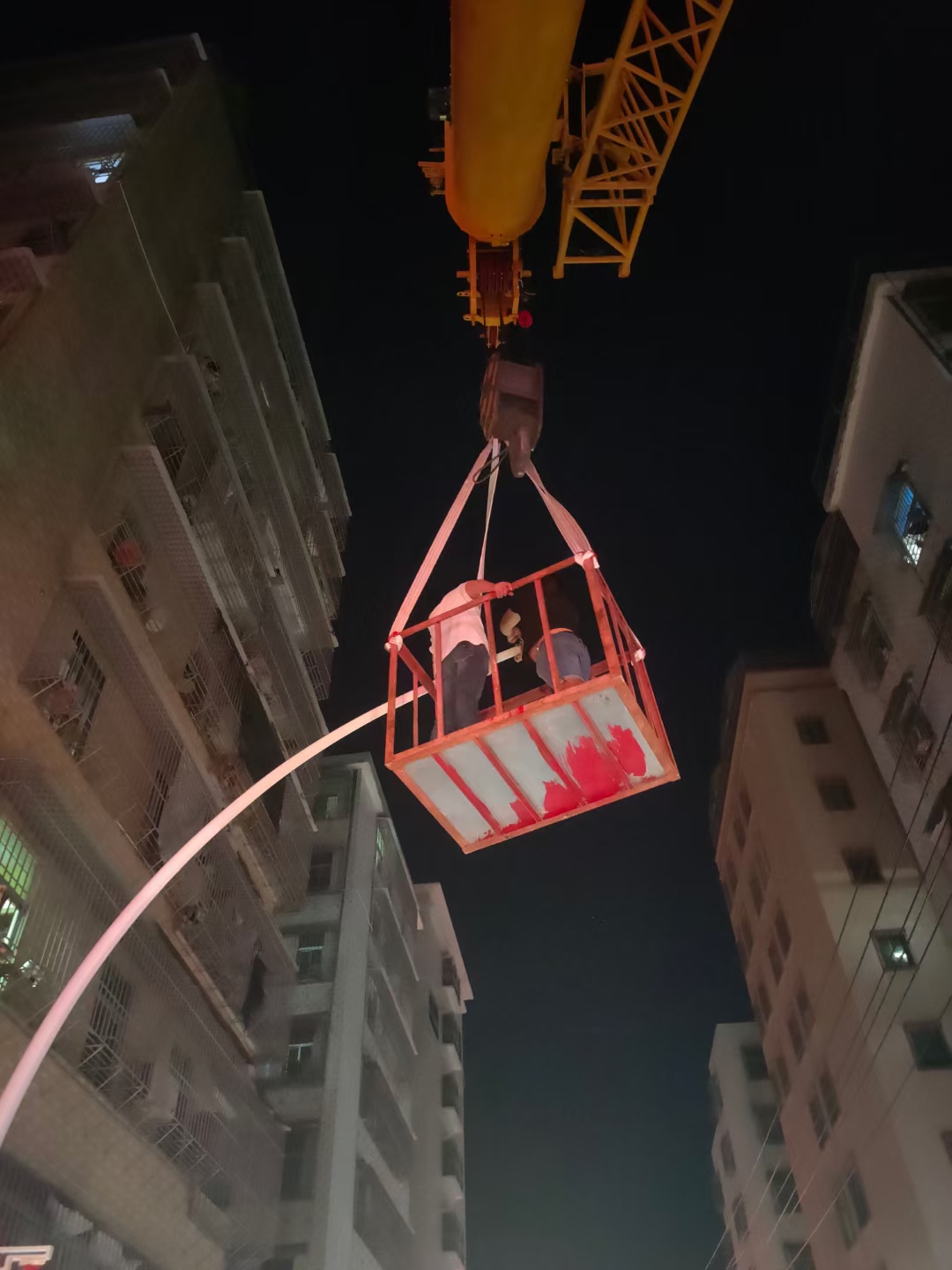 凯里市专业吊装公司 16-400吨吊车出租 随叫随到24小时服务