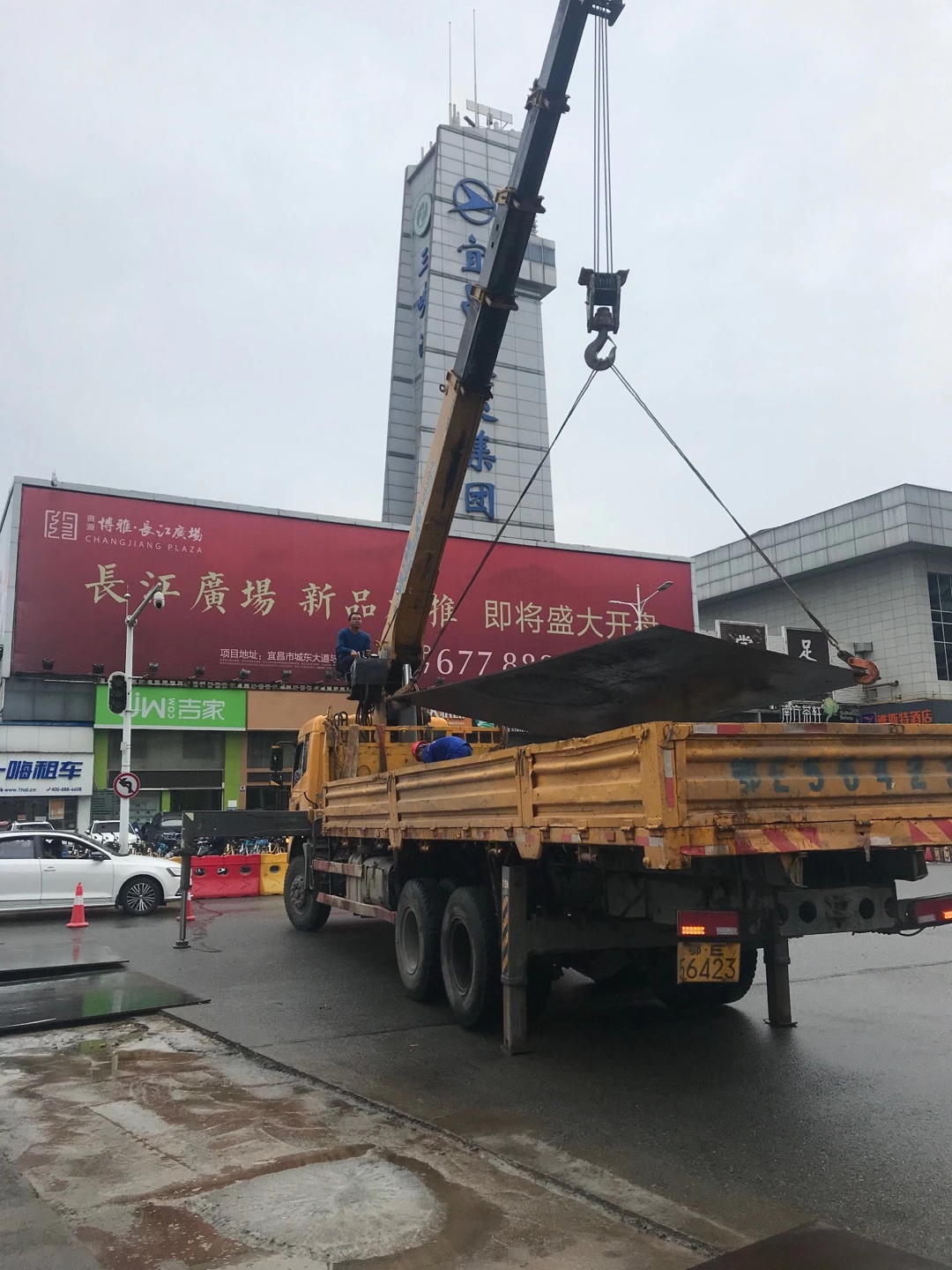 泊头市专业租赁吊装设备机械 8-300吨吊车出租 台班费咨询