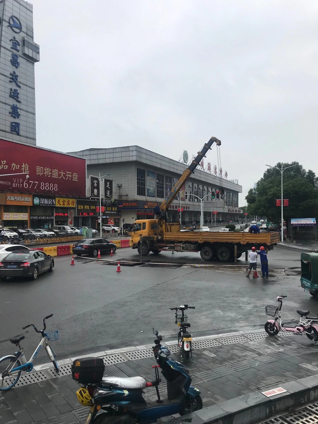 汤阴县12-400吨吊车租赁 汤阴县专业设备吊装搬运 欢迎来电咨询