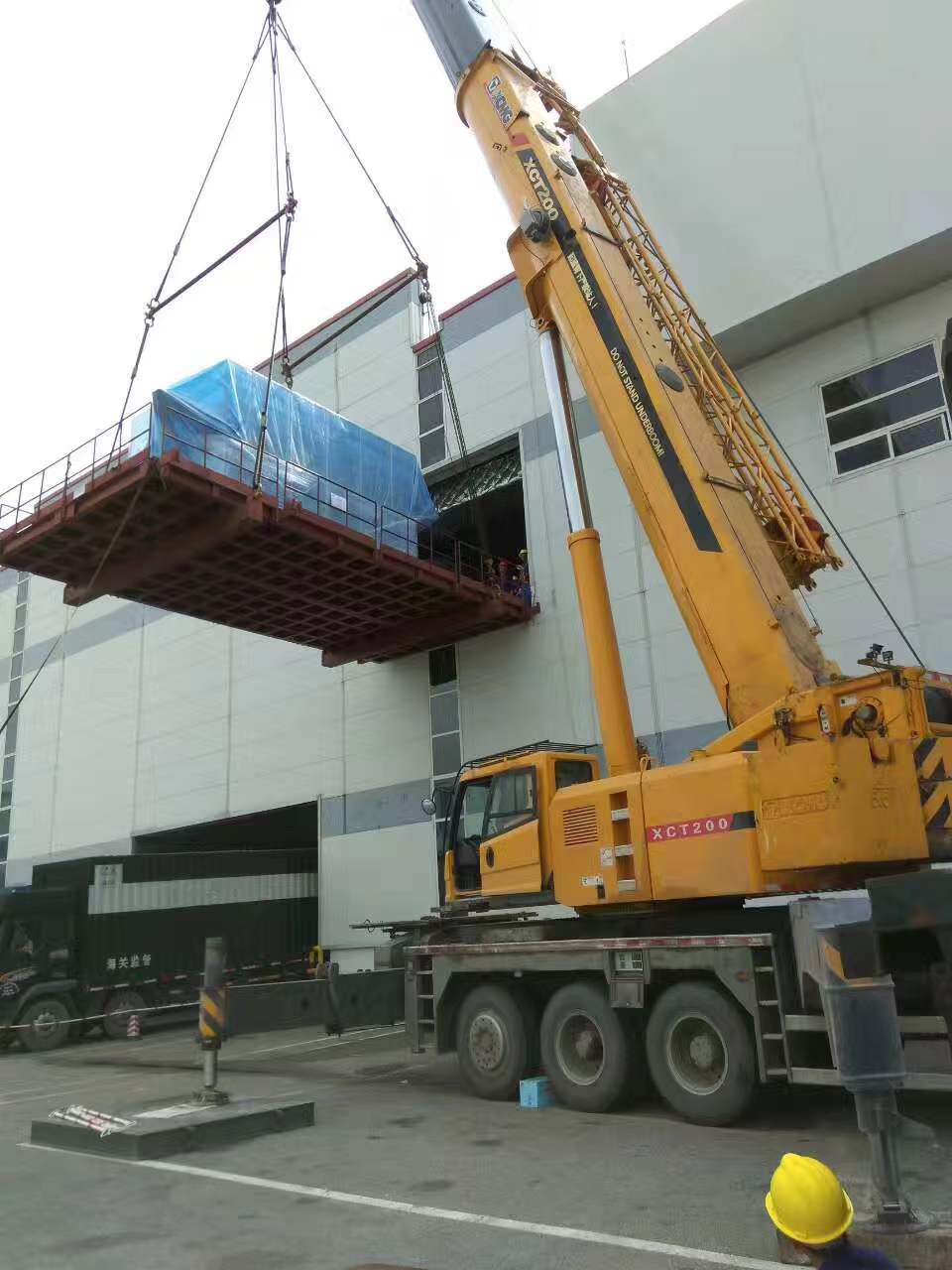 椒江区12-300吨吊车租赁 厂房吊装搬运电话 租一天费用
