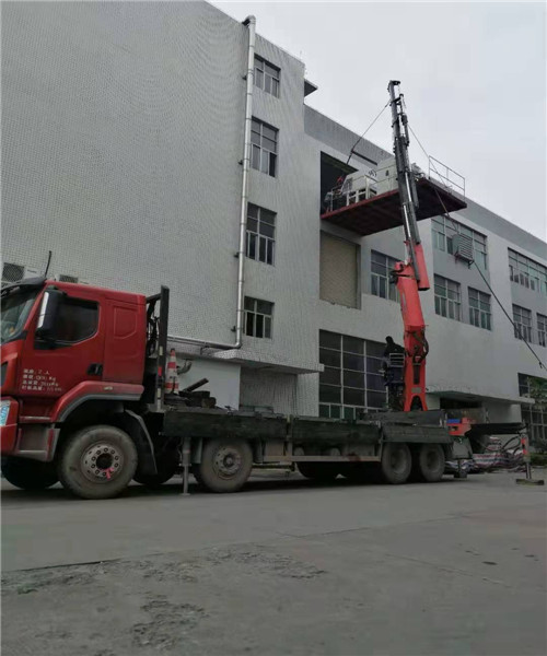 芝罘区汽车吊租赁 提供8-200吨吊车出租 日租月租年租均可
