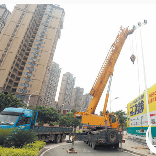 长清区吊车租赁 8-300吨吊车出租价格 吨位多出车快