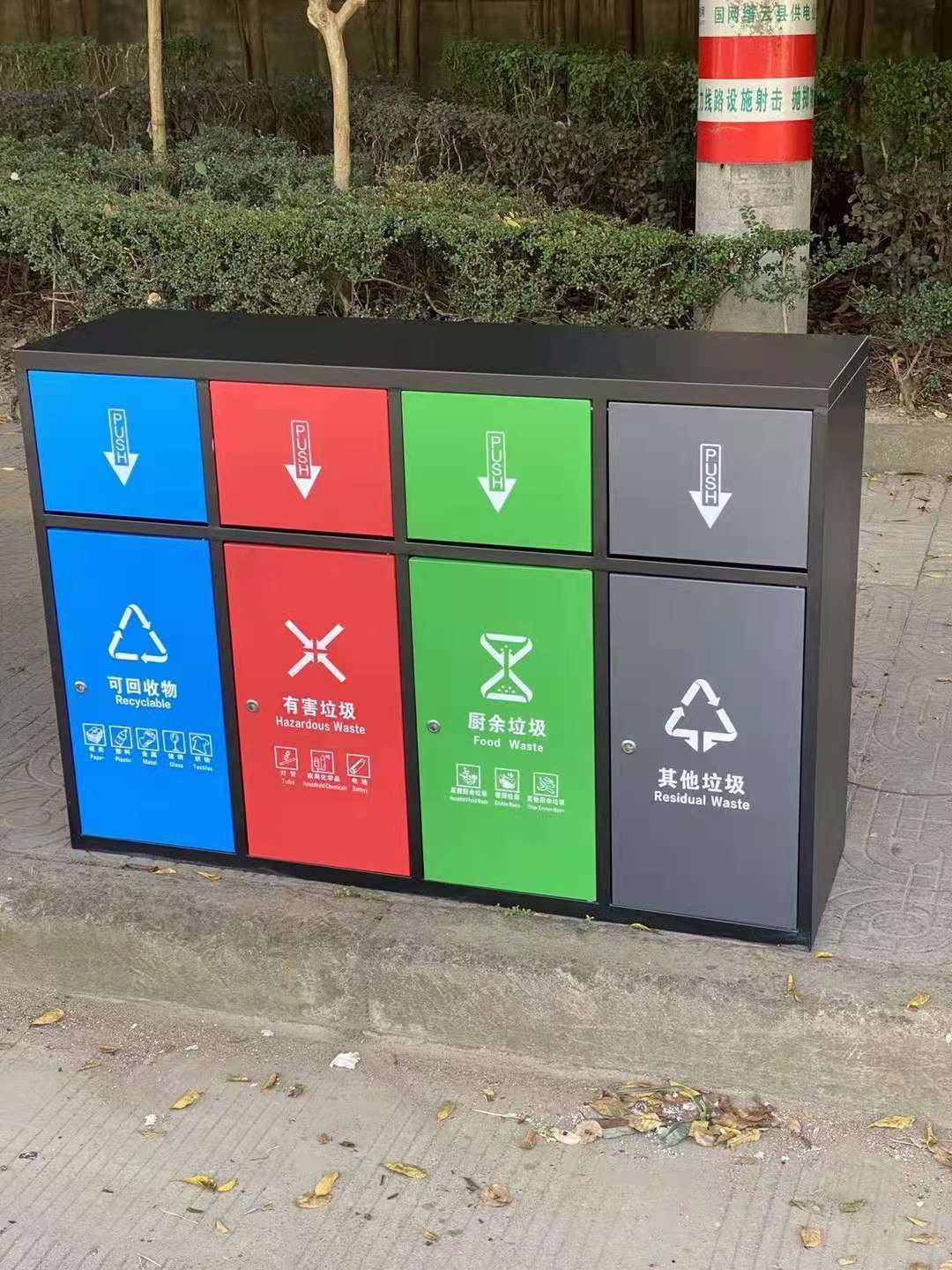 不锈钢车站垃圾桶 小区 厂家供应大量垃圾桶 批发价