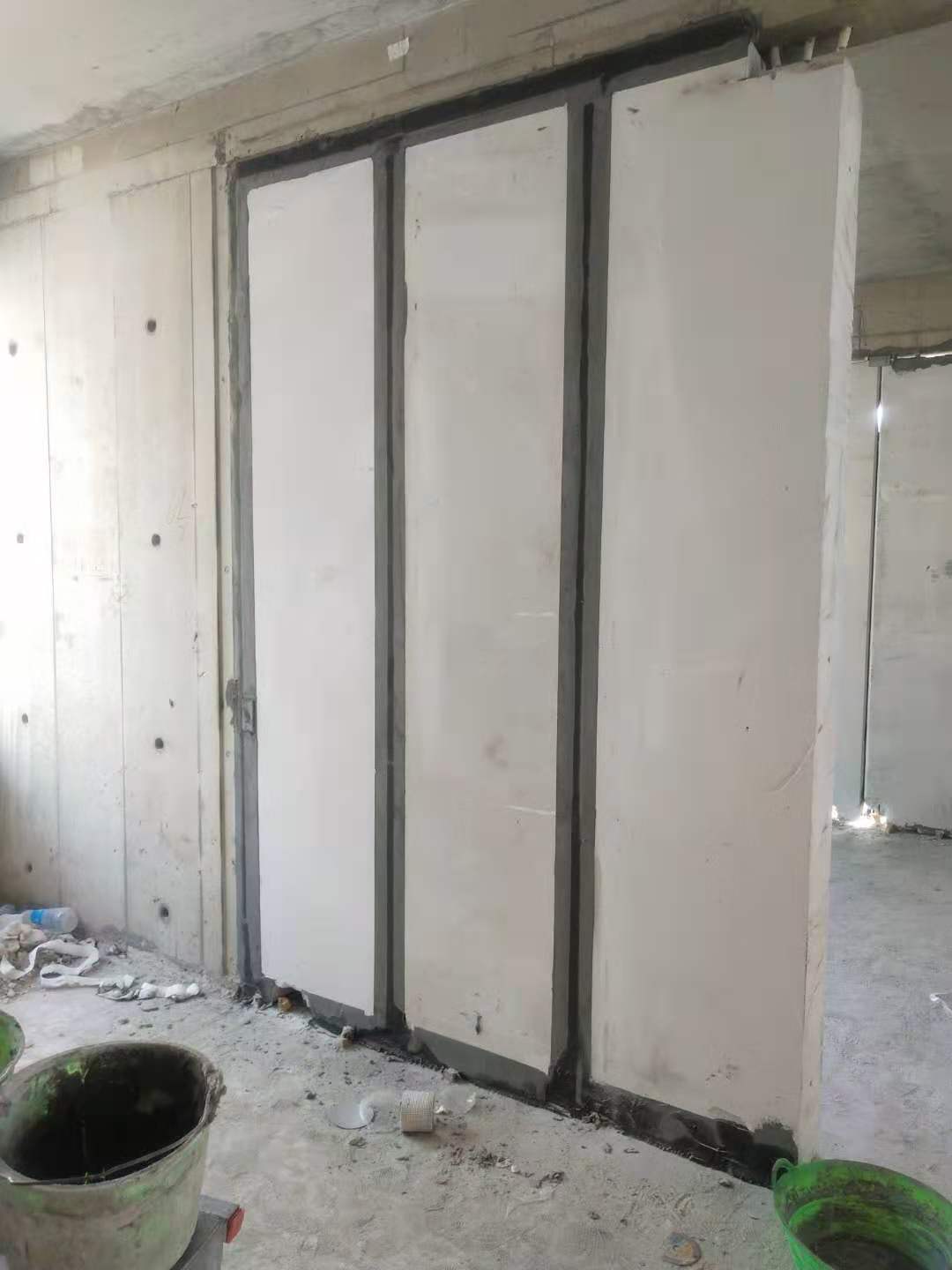 洛阳水泥隔墙板供应价格