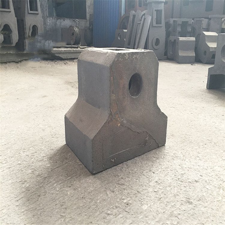 ZGNiCr28W精密铸件滑块