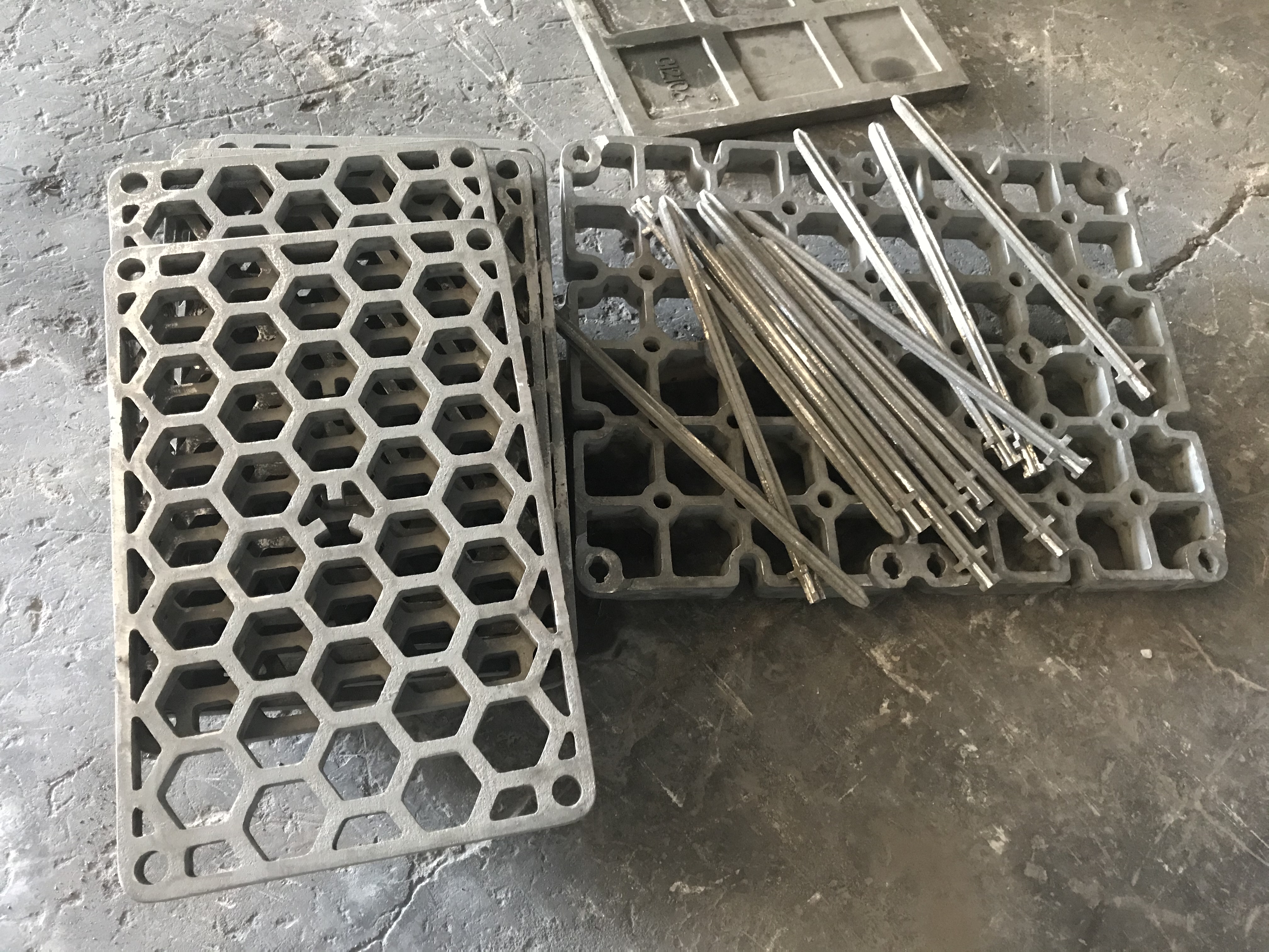 ZG15Cr13Ni1锅炉铸件离心铸管