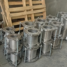 波纹膨胀节烟道金属拉杆补偿器厂家