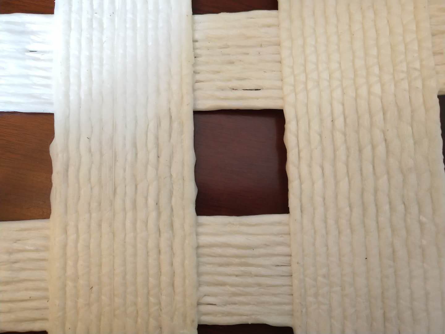 阳光新材料厂家销售 抗静电JDPET600-600MS 煤矿顶板用高强度矿用支护网