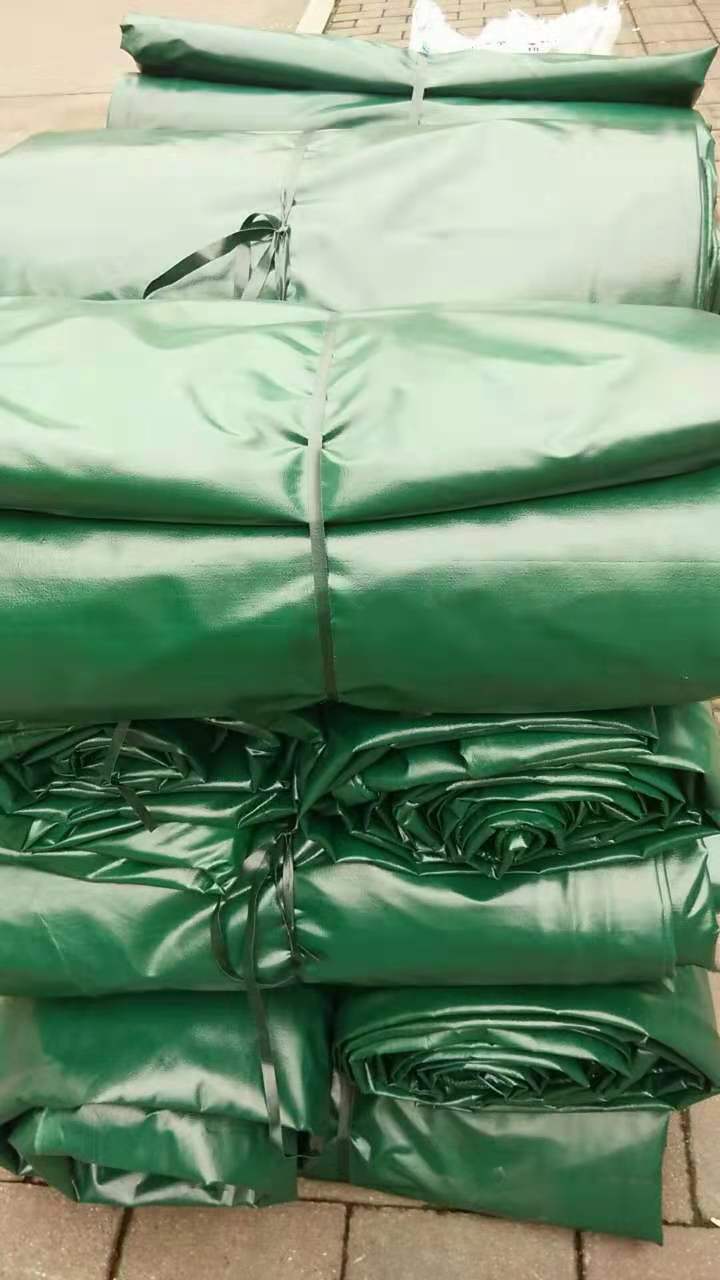 保温布面料玻璃棉棉被   桥梁防寒防雨棉被    大棚保温棉毡棉被   太空棉防雨布  隔热被  