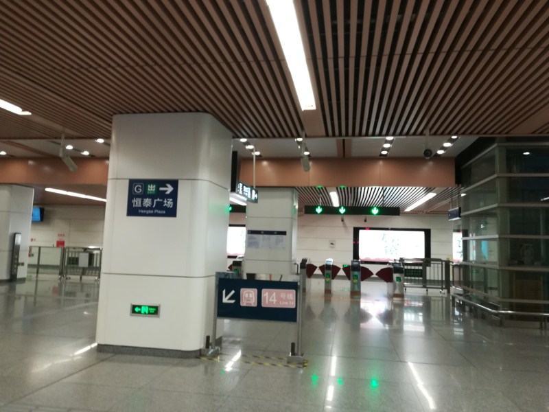 济南，邯郸，邢台，北京，天津，廊坊，包柱铝单板，弧形包柱铝单板定制，双曲铝单板厂家定做