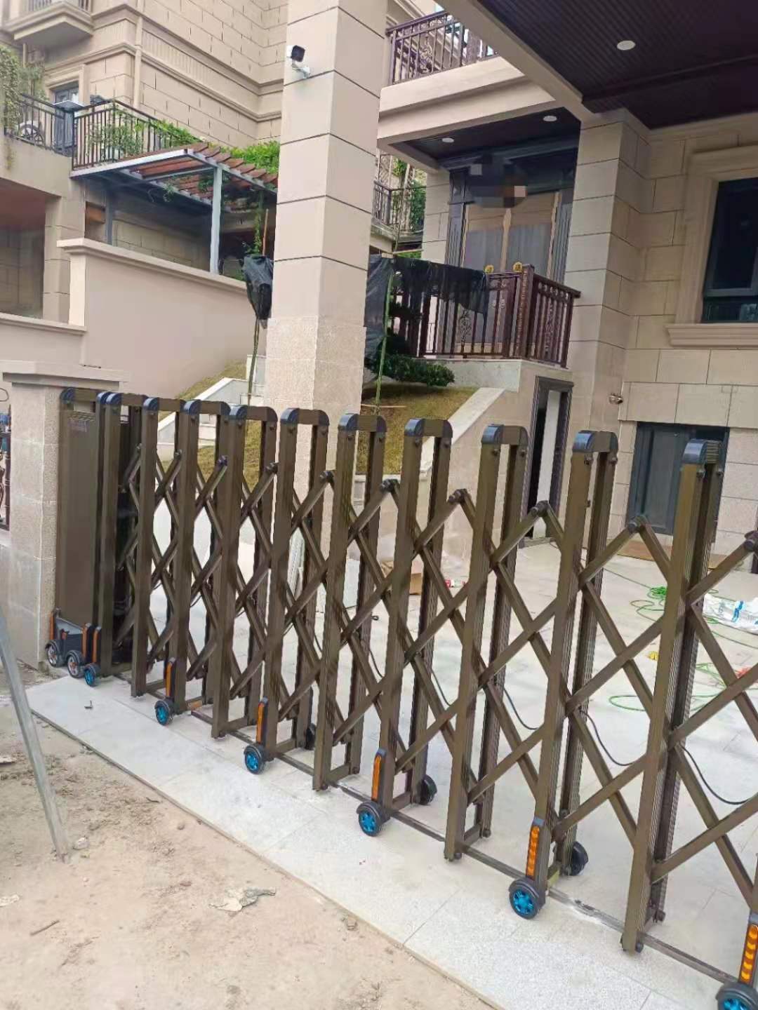 厂家供应铝合金电动伸缩门