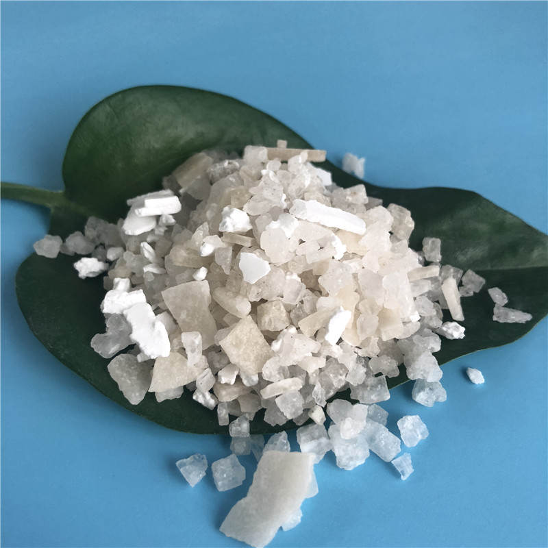厂家批发混合型融雪剂 钠钙镁融雪剂 工业氯盐融雪剂