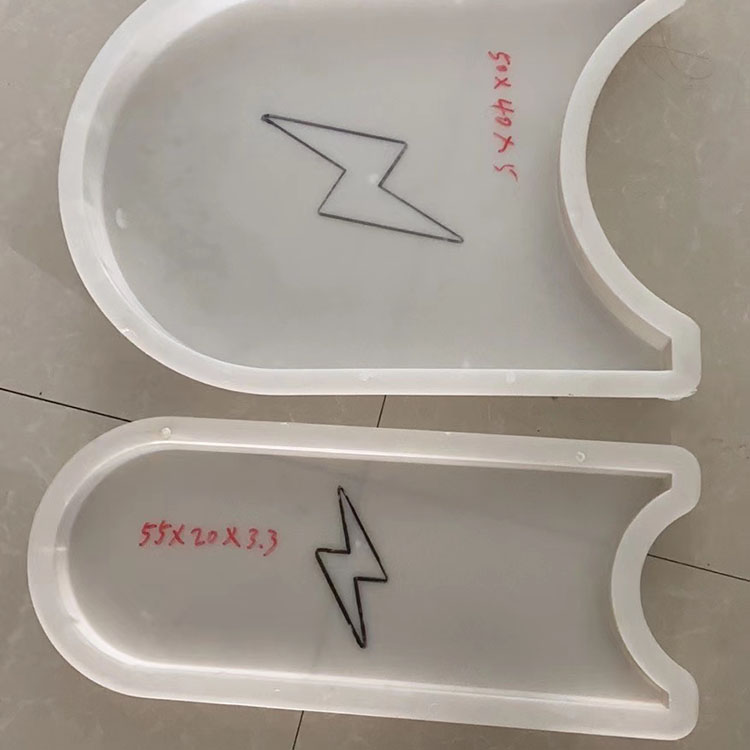  山体护坡模具 水沟护坡模具 塑料护坡模具 