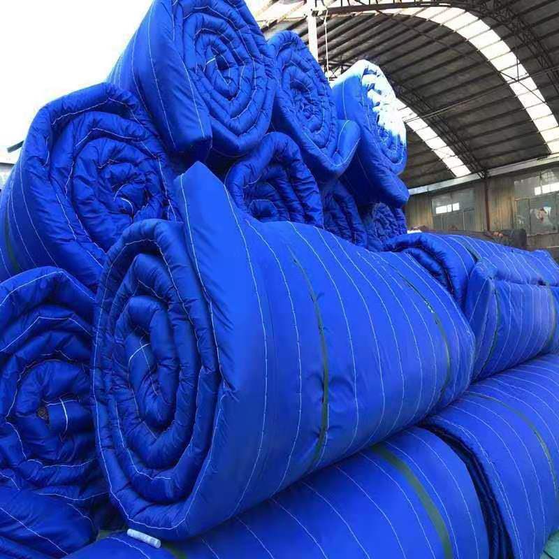 各种大棚保温被   冬季工程施工保温棉被    多用途保温棉被