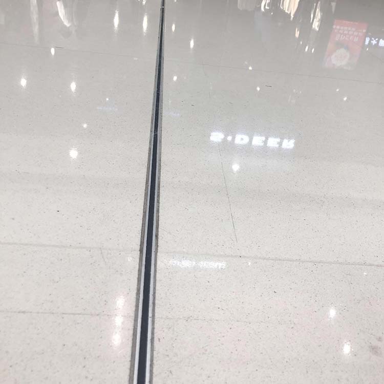 常熟屋面变形缝 地面铠装缝价格