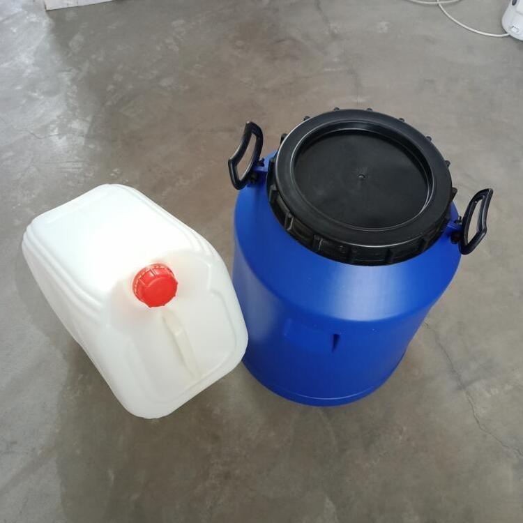 二手蓝色50kg塑料桶化工原料桶 大口圆桶 圆盖50L塑料  