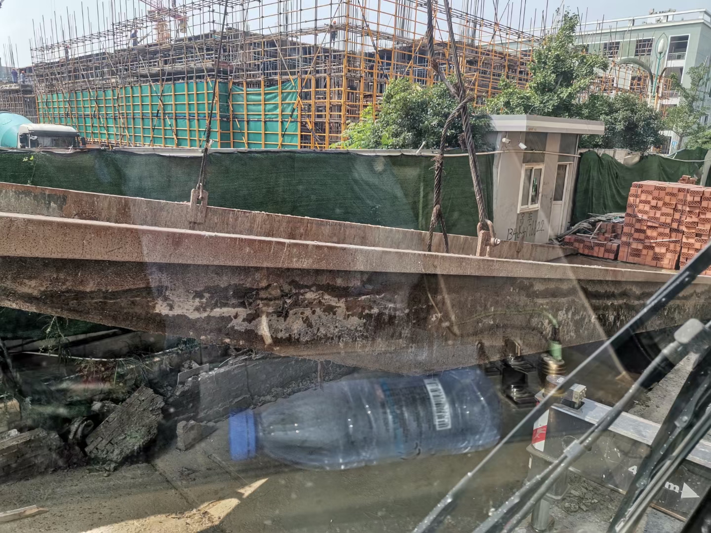 鹿邑县8-220吨吊车租赁价格 鹿邑县吊车出租价格合理 服务周到