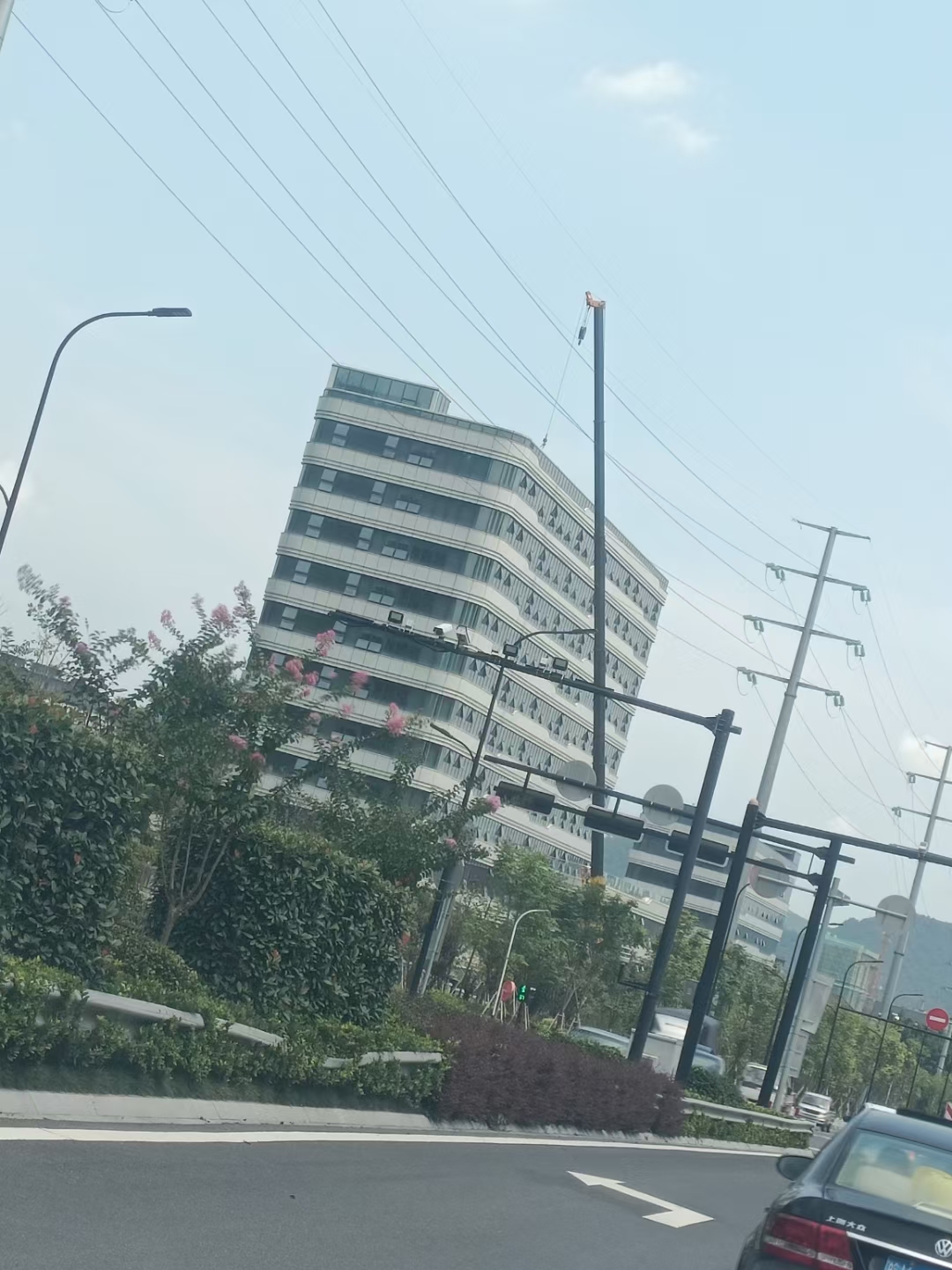 淮阳县大型吊车租赁公司 8-500吨吊车出租价格 欢迎24小时咨询