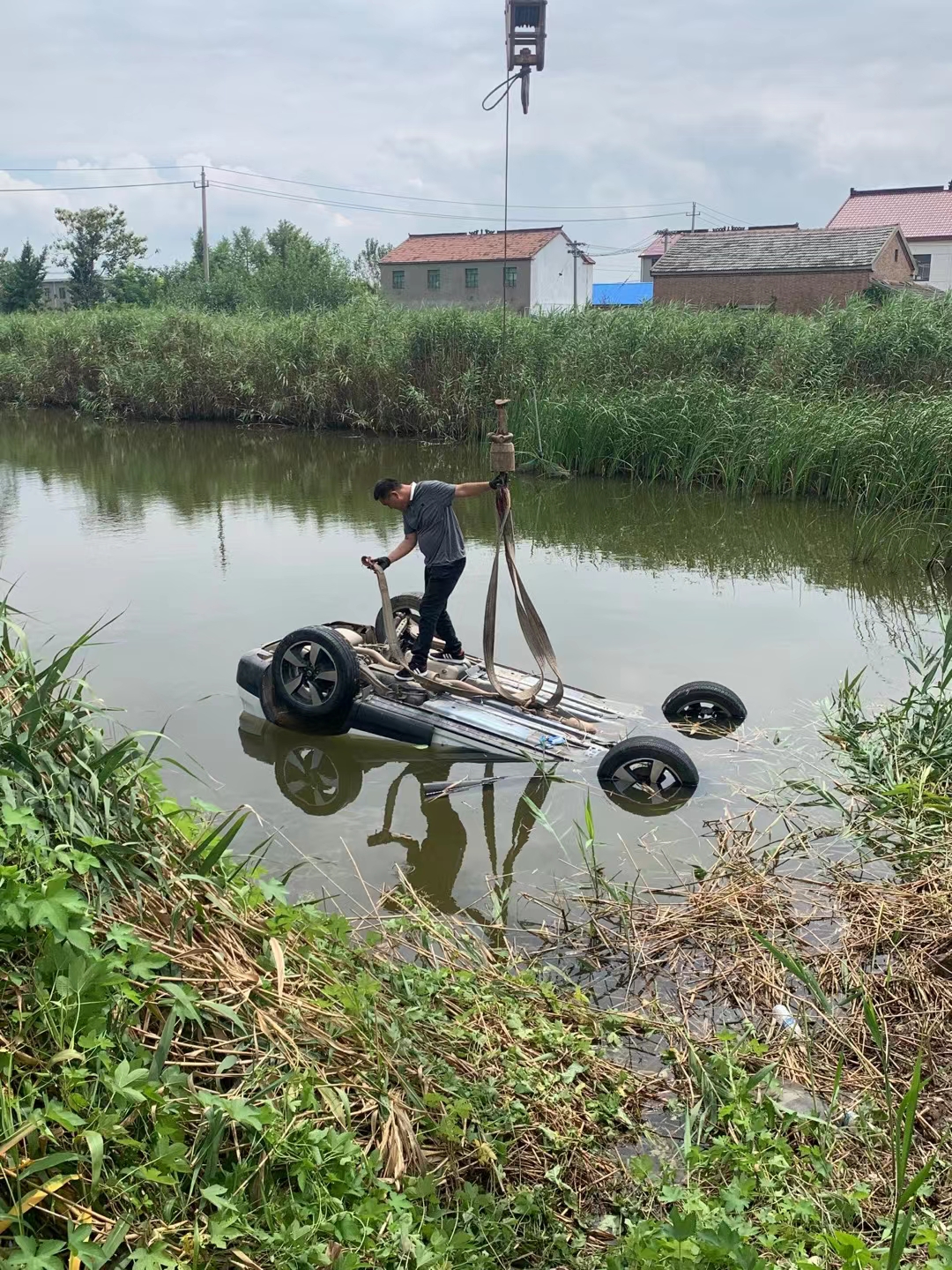 晋中市16-260吨汽车吊出租 工厂设备物资转运 来电咨询报价