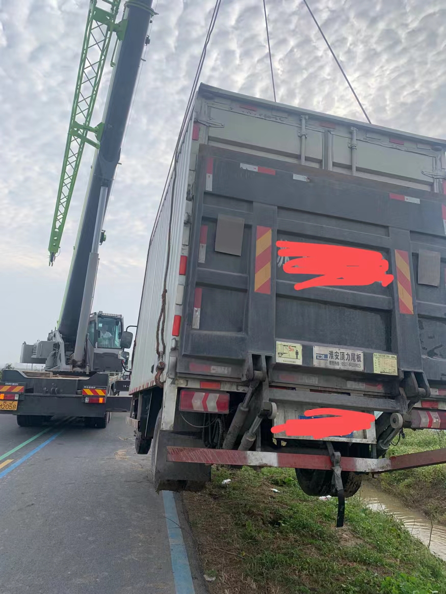 文水县8-130吨吊车租赁 随车吊出租报价 欢迎来电咨询