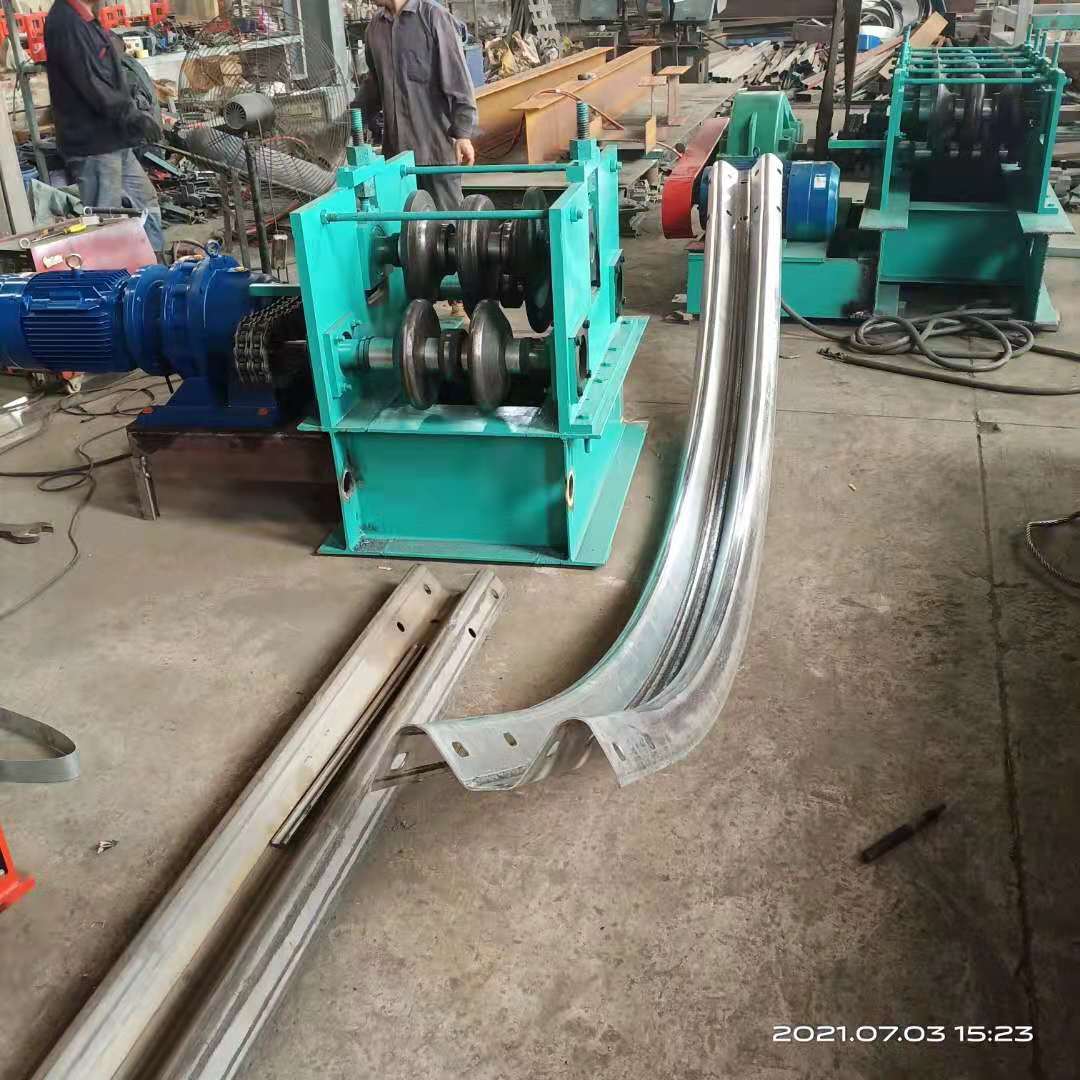 高速护栏板弯弧机 弯板机 W型护栏板成型机